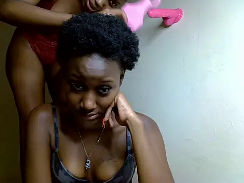 Snapshot of Pretty_kitty48 chatting on 05-24-26, 10:26 Pretty kitty48 online show from 05-24-26, 10:26