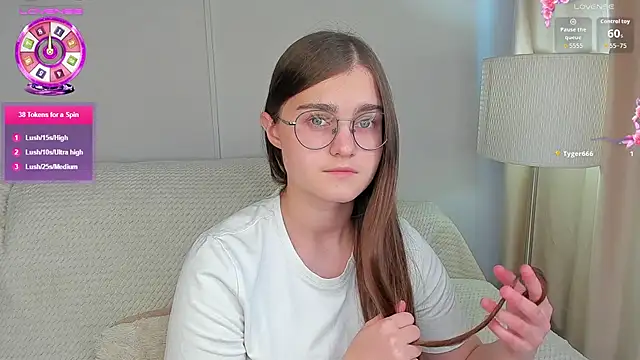 Veta cutE online show from 07-26-26, 02:02