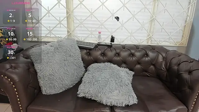 OliviaWilliamm online show from 06-16-26, 11:46