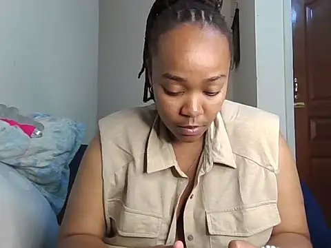 Snapshot of atara_seren chatting on 07-11-26, 10:00 atara seren online show from 07-11-26, 10:00