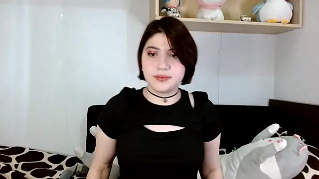 Oriana secret online show from 06-17-26, 04:15