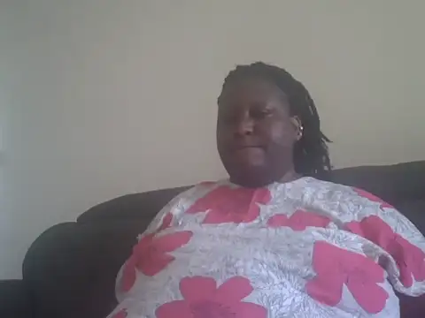 Snapshot of fat_ebonyqueen chatting on 05-21-26, 06:20 fat ebonyqueen online show from 05-21-26, 06:20