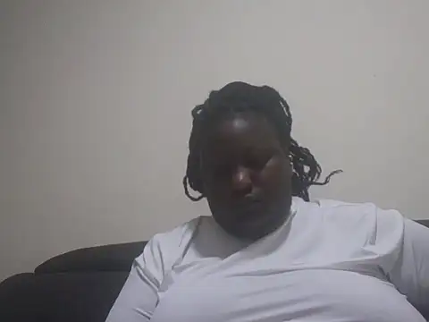 Snapshot of fat_ebonyqueen chatting on 05-22-26, 10:37 fat ebonyqueen online show from 05-22-26, 10:37