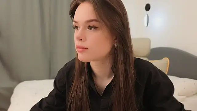 ginnyclub online show from 05-19-26, 06:25