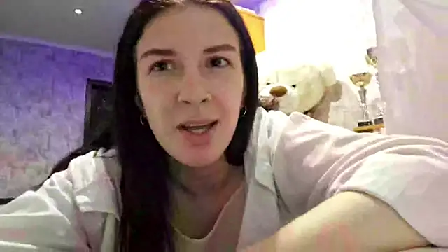 Snapshot of MoroseViki chatting on 05-31-26, 06:09 MoroseViki online show from 05-31-26, 06:09