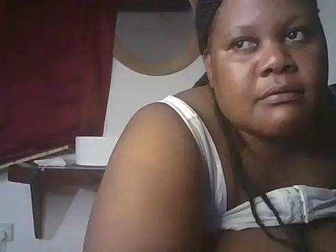 Snapshot of Sexy_boobiess chatting on 07-11-26, 07:33 Sexy boobiess online show from 07-11-26, 07:33