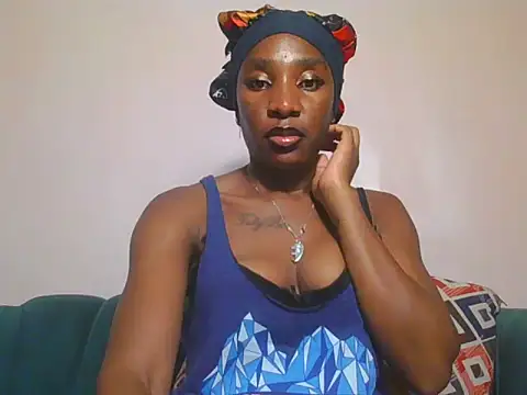 Snapshot of Hornycammy23 chatting on 05-30-26, 05:48 Hornycammy23 online show from 05-30-26, 05:48