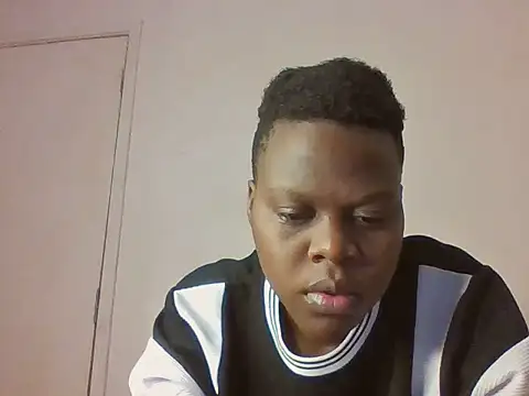Snapshot of preety_ebony23 chatting on 05-31-26, 04:25 preety ebony23 online show from 05-31-26, 04:25