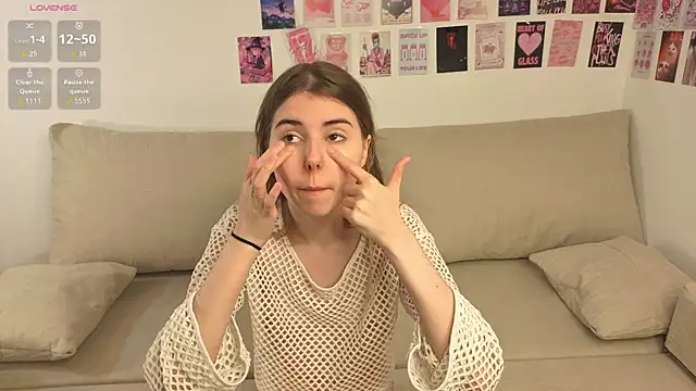 Snapshot of Honey_Lia chatting on 07-05-26, 03:08 Honey Lia online show from 07-05-26, 03:08