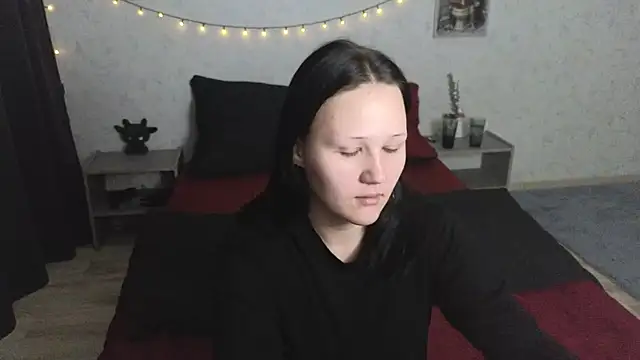 Tori cute online show from 07-15-26, 02:39