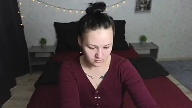 Tori cute online show from 07-17-26, 03:02