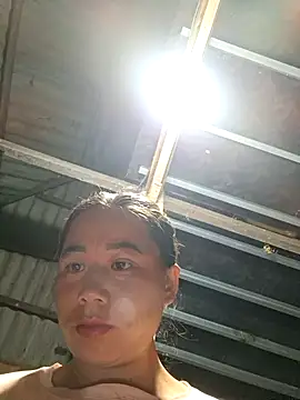 Snapshot of Mila_00 chatting on 07-19-26, 01:48 Mila 00 online show from 07-19-26, 01:48