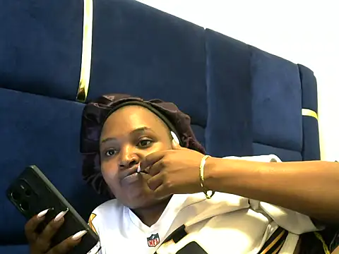 aliayah5 online show from 06-06-26, 11:26
