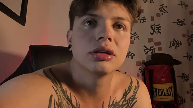 Snapshot of Sebas_belfort chatting on 06-11-26, 06:33 Sebas belfort online show from 06-11-26, 06:33