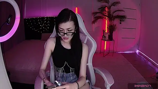 Ariella Me online show from 06-01-26, 06:37