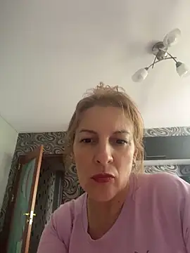 Snapshot of Hot-Milf4U chatting on 05-20-26, 09:26 Hot-Milf4U online show from 05-20-26, 09:26