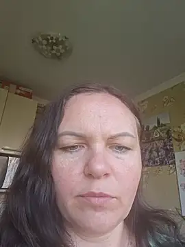 Snapshot of Meri_a chatting on 07-13-26, 03:04 Meri a online show from 07-13-26, 03:04