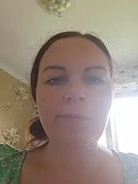 Snapshot of Meri_a chatting on 07-20-26, 09:12 Meri a online show from 07-20-26, 09:12