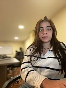 Hanna Cruz  online show from 07-11-26, 02:31