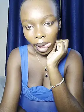 Snapshot of Sexymaurine chatting on 05-31-26, 02:42 Sexymaurine online show from 05-31-26, 02:42