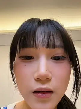 Snapshot of xiaojiu-baobei chatting on 05-27-26, 04:15 xiaojiu-baobei online show from 05-27-26, 04:15