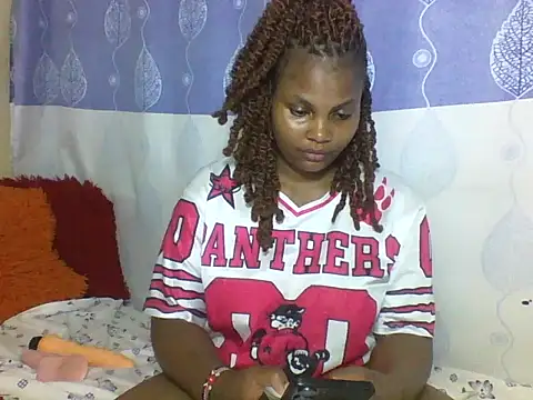 juicy naughty online show from 07-17-26, 10:14