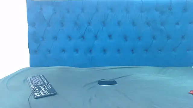 AmberDiamondMMXXX online show from 06-18-26, 03:16