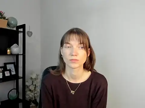 KiraBliss28 online show from 05-27-26, 05:37