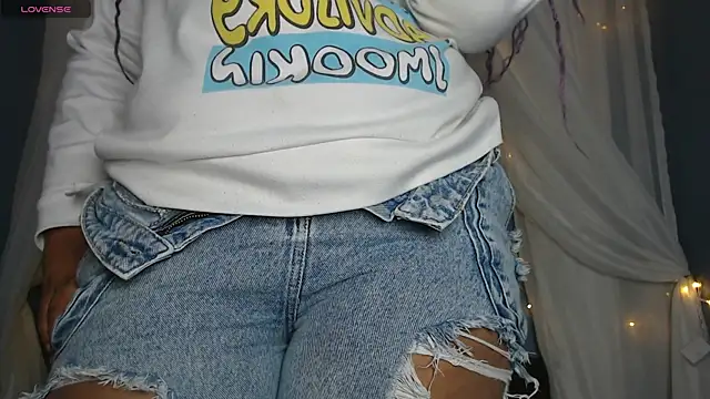 ayla-0 online show from 05-30-26, 01:52