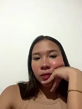 Snapshot of bellaroch chatting on 07-23-26, 04:49 bellaroch online show from 07-23-26, 04:49