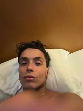 Snapshot of DarkfleX chatting on 06-15-26, 06:32 DarkfleX online show from 06-15-26, 06:32