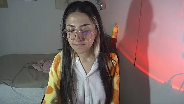 Frida nymph online show from 06-14-26, 06:15