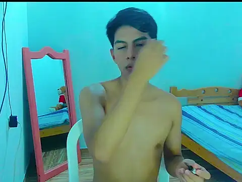 Snapshot of phuwin_bj chatting on 06-12-26, 05:06 phuwin bj online show from 06-12-26, 05:06