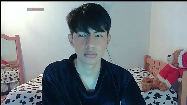 Snapshot of phuwin_bj chatting on 06-20-26, 06:38 phuwin bj online show from 06-20-26, 06:38