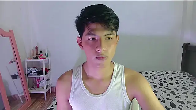 Snapshot of phuwin_bj chatting on 07-11-26, 08:39 phuwin bj online show from 07-11-26, 08:39