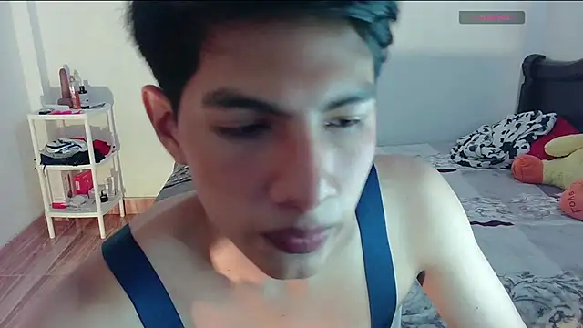 Snapshot of phuwin_bj chatting on 07-17-26, 06:20 phuwin bj online show from 07-17-26, 06:20