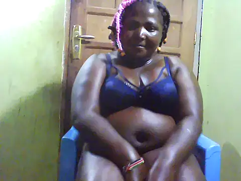 Snapshot of Sweetythighs chatting on 07-02-26, 03:34 Sweetythighs online show from 07-02-26, 03:34
