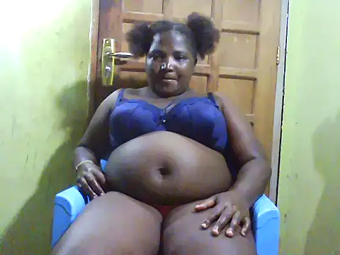 Snapshot of Sweetythighs chatting on 07-07-26, 06:12 Sweetythighs online show from 07-07-26, 06:12
