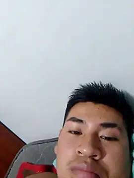 Snapshot of xxxinma chatting on 06-07-26, 03:43 xxxinma online show from 06-07-26, 03:43