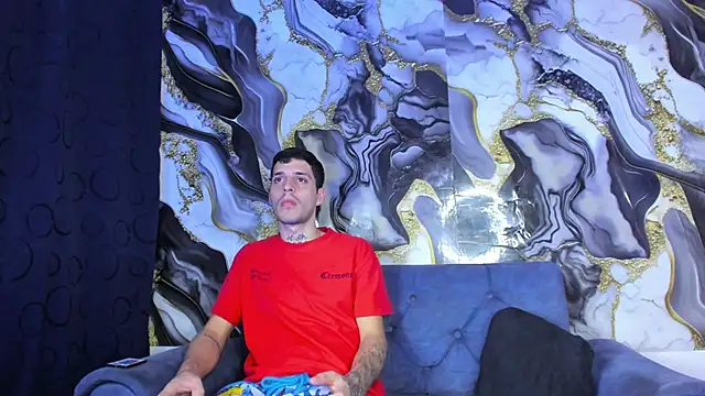 Snapshot of boy_max_latin chatting on 05-24-26, 05:12 boy max latin online show from 05-24-26, 05:12