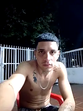 boy max latin online show from 07-15-26, 01:33