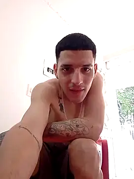 boy max latin online show from 07-15-26, 01:38