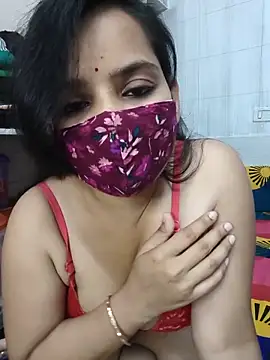 Snapshot of shalini_gupta05 chatting on 06-03-26, 04:45 shalini gupta05 online show from 06-03-26, 04:45