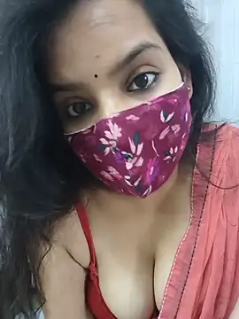 Snapshot of shalini_gupta05 chatting on 07-02-26, 03:45 shalini gupta05 online show from 07-02-26, 03:45