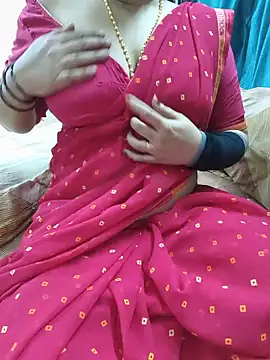 Snapshot of kavyabhabhi chatting on 06-12-26, 08:46 kavyabhabhi online show from 06-12-26, 08:46