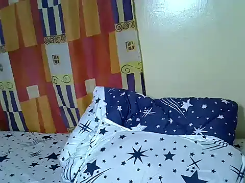 Snapshot of Prettygarl_ chatting on 05-22-26, 05:40 Prettygarl online show from 05-22-26, 05:40