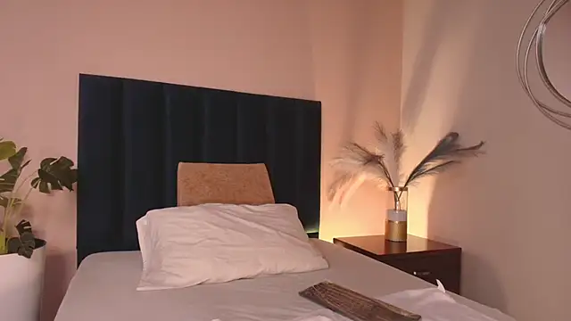 ParisGrayy online show from 05-30-26, 05:32