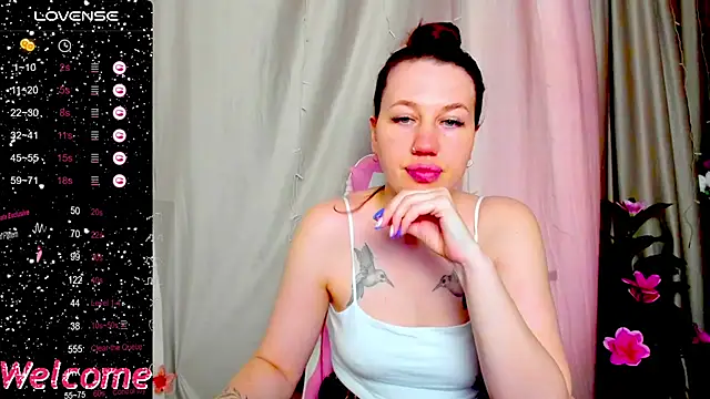 Arya Curves online show from 06-11-26, 02:53