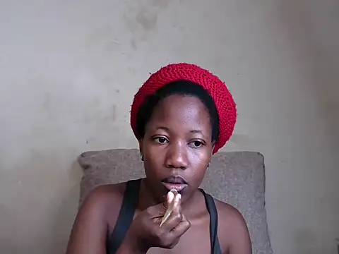 Snapshot of luvone_smith chatting on 06-02-26, 11:40 luvone smith online show from 06-02-26, 11:40