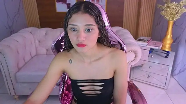 Snapshot of Karol1_s chatting on 07-16-26, 03:12 Karol1 s online show from 07-16-26, 03:12